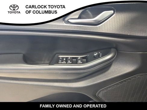 Used 2023 Jeep Grand Cherokee Altitude AWD/4WD image 11