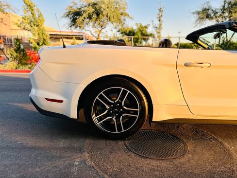 Used 2019 Ford Mustang GT Premium RWD image 11