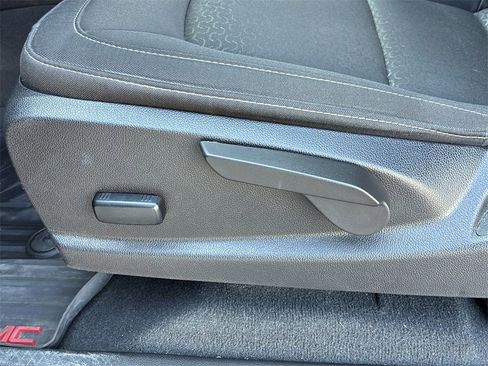 Used 2022 GMC Canyon Elevation w/ Driver Alert Package image 13