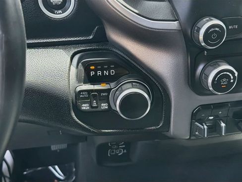 Used 2019 RAM 1500 Big Horn AWD/4WD image 15