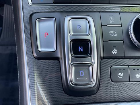 Certified 2022 Hyundai Santa Fe Calligraphy w/ Cargo Package image 16