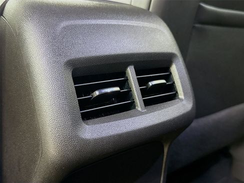 Used 2023 Chevrolet Equinox RS image 24