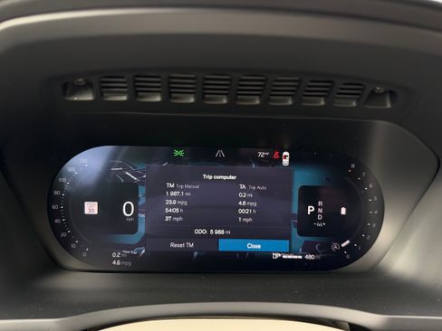 Used 2026 Volvo XC90 B6 Ultra w/ Protection Package image 16