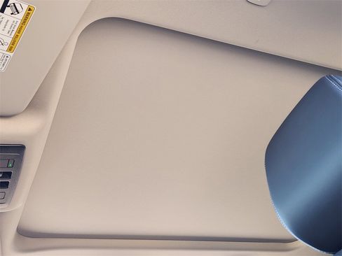 New 2026 Nissan Rogue Platinum image 18