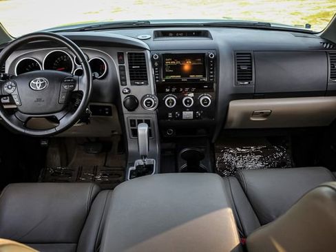 Used 2010 Toyota Sequoia Limited image 23