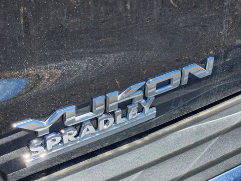Used 2019 GMC Yukon Denali AWD/4WD image 12