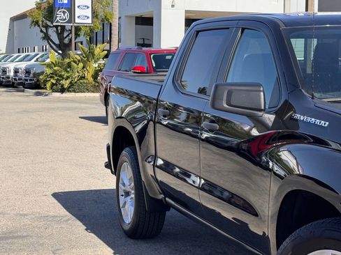 Used 2022 Chevrolet Silverado 1500 Custom image 6