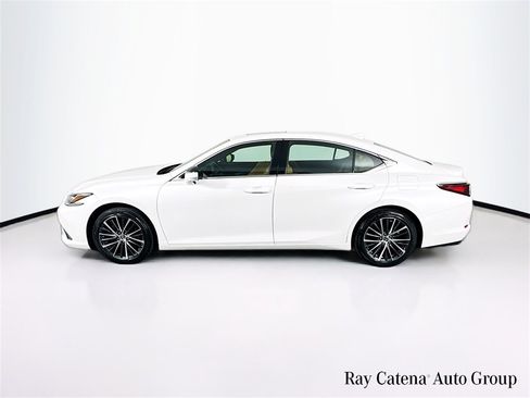 Certified 2023 Lexus ES 350 w/ Premium Package image 4