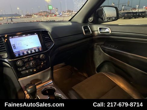 Used 2019 Jeep Grand Cherokee Altitude image 53
