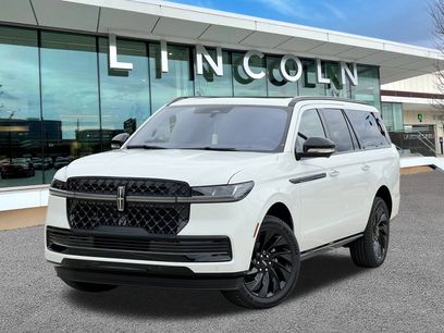 New 2025 Lincoln Navigator L Reserve w/ Jet Appearance Package