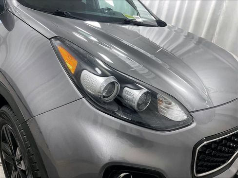 Used 2019 Kia Sportage LX image 32