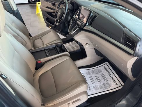 Used 2018 Honda Odyssey EX-L image 8