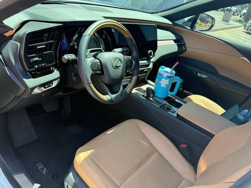 Used 2025 Lexus RX 350 w/ Convenience Package AWD/4WD image 7