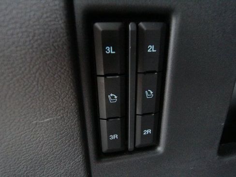 Used 2023 Ford Expedition Max Platinum image 15