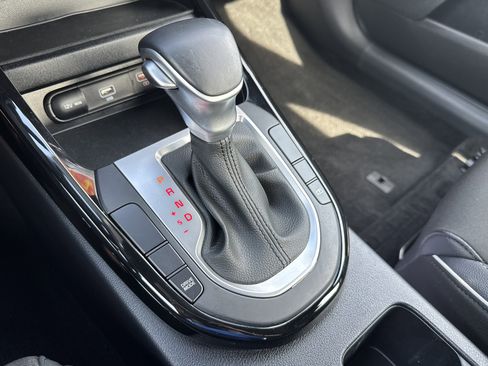 Used 2024 Kia Forte GT-Line FWD image 15