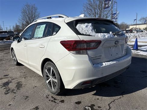 Used 2023 Subaru Impreza Premium image 9