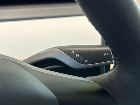 Used 2023 Tesla Model 3 Standard Range RWD image 16