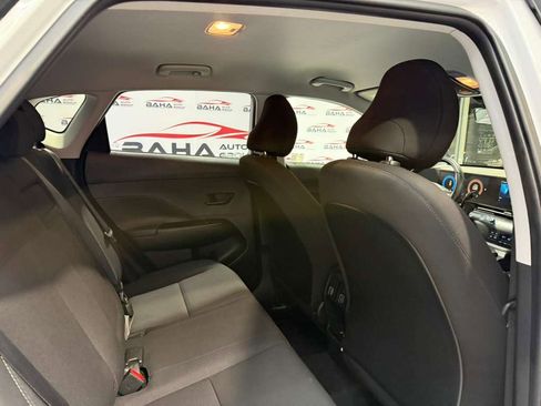 Used 2025 Hyundai Kona SEL image 48