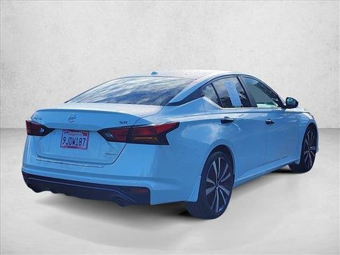 Used 2021 Nissan Altima 2.0 SR FWD image 5