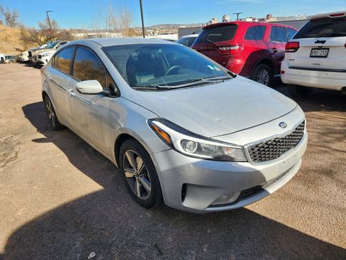 Used 2018 Kia Forte LX w/ LX Popular Package image 10