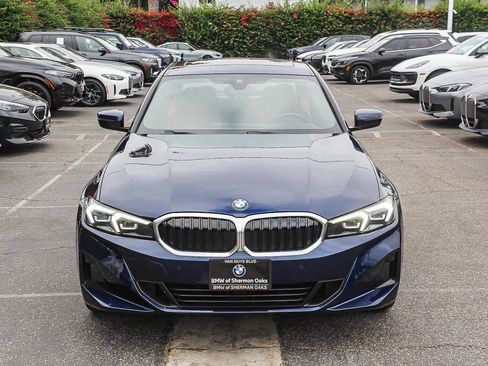 Certified 2023 BMW 330i Sedan w/ Premium Package RWD image 2