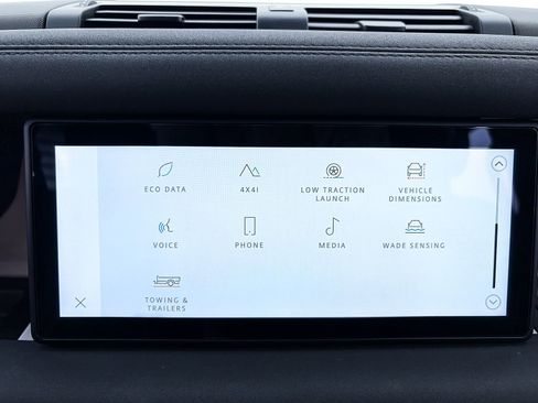 Used 2023 Land Rover Defender 110 SE AWD/4WD image 26