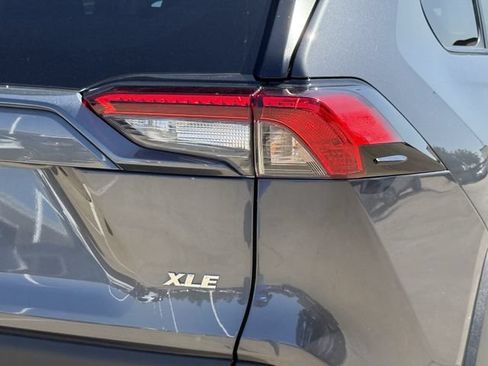 Used 2025 Toyota RAV4 XLE FWD image 7