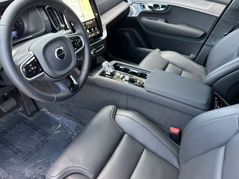 New 2026 Volvo XC90 T8 Ultra w/ Lounge Package AWD/4WD image 9