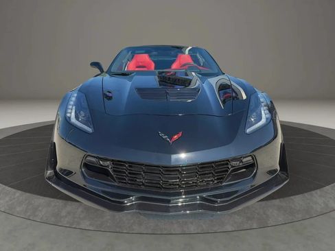 Used 2016 Chevrolet Corvette Z06 w/ 3LZ Preferred Equipment Group RWD image 2