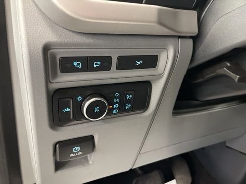 Used 2022 Ford F150 XLT w/ Equipment Group 302A High AWD/4WD image 17