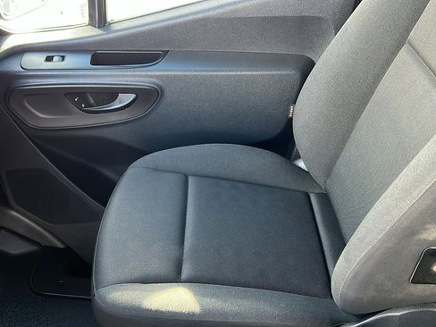 Used 2019 Mercedes-Benz Sprinter 144 image 17