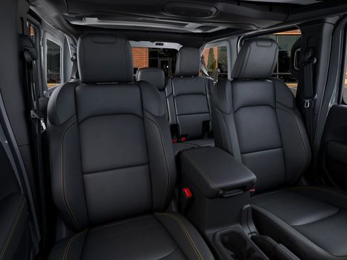 New 2026 Jeep Wrangler Unlimited Sahara AWD/4WD image 16