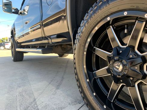 Used 2016 GMC Sierra 2500 Denali w/ Duramax Plus Package image 26