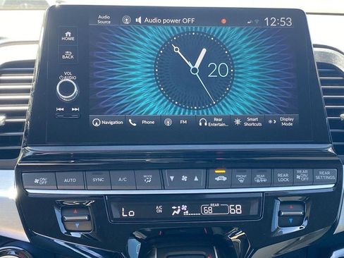 New 2026 Honda Odyssey Touring image 12