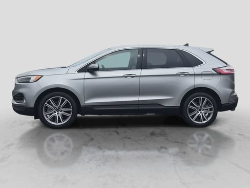 Used 2024 Ford Edge Titanium w/ Equipment Group 301A AWD/4WD image 5