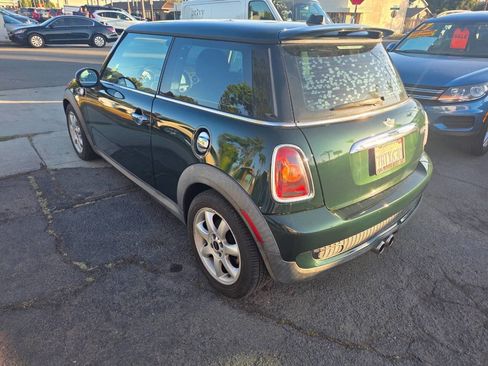 Used 2010 MINI Cooper S image 4