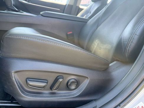 Used 2024 Toyota Camry XSE FWD image 14