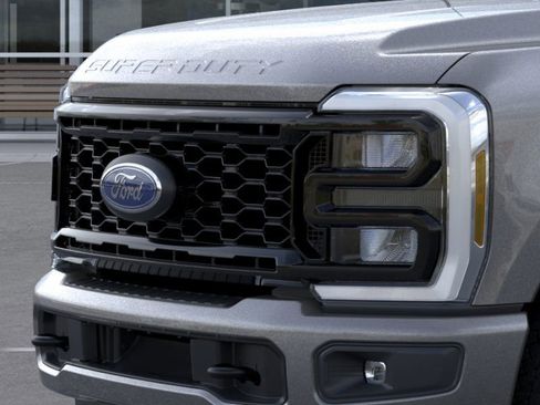 New 2026 Ford F250 XL w/ STX Appearance Package AWD/4WD image 39