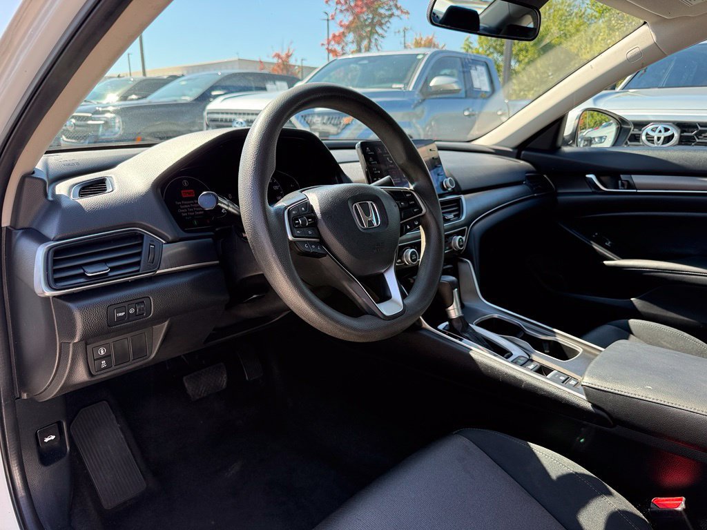 Used 2021 Honda Accord LX image 9