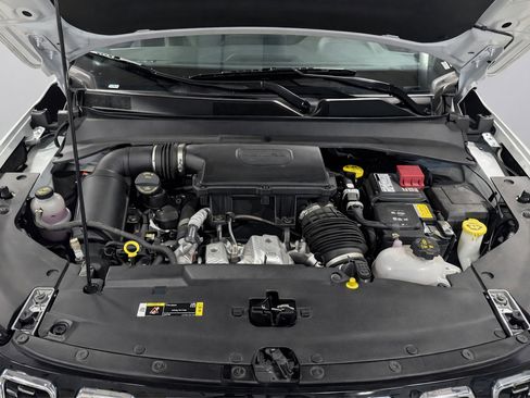 Used 2025 Jeep Compass Limited image 11