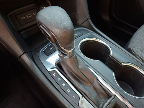 Used 2023 Chevrolet Equinox LT image 12