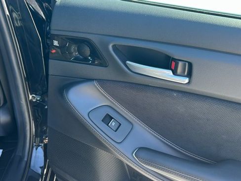 Used 2020 Toyota Avalon Touring image 39