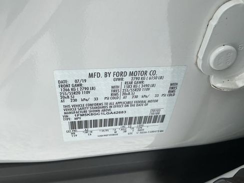 Used 2020 Ford Explorer ST image 55