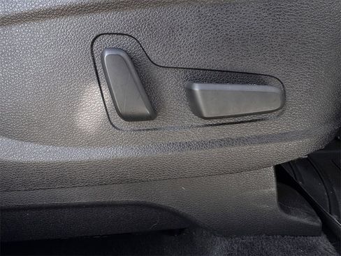 Used 2021 Kia Telluride SX w/ SX Prestige Package image 32