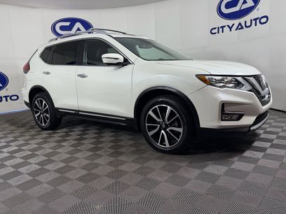 Used 2019 Nissan Rogue SL w/ Premium Package