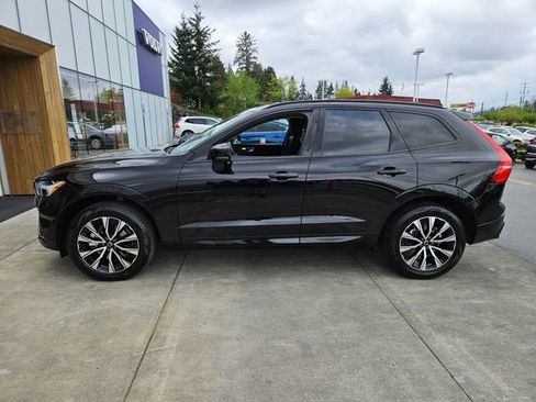Used 2025 Volvo XC60 B5 Plus w/ Climate Package AWD/4WD image 8