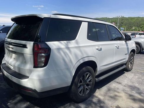Used 2022 Chevrolet Tahoe Z71 w/ Luxury Package AWD/4WD image 3