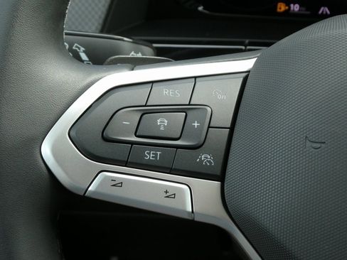 New 2025 Volkswagen Atlas Peak Edition SE image 11