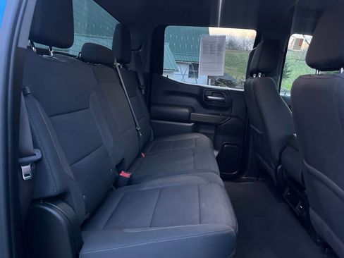 Used 2023 Chevrolet Silverado 1500 Custom image 34