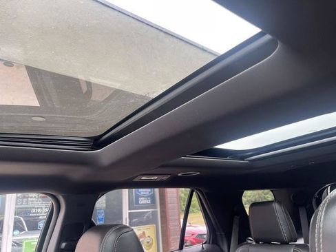 Used 2015 Ford Explorer Sport AWD/4WD image 19